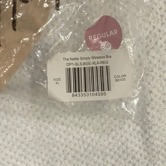 Davy Piper - The Nellie Simply Wireless Bra. Side XL - Picture 2 of 3